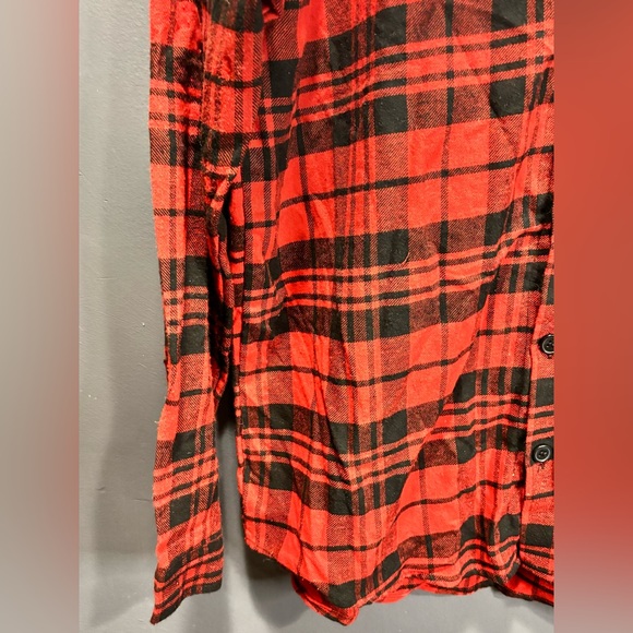 Red And Black Flannel Button Down Shirt - Picture 4 of 10